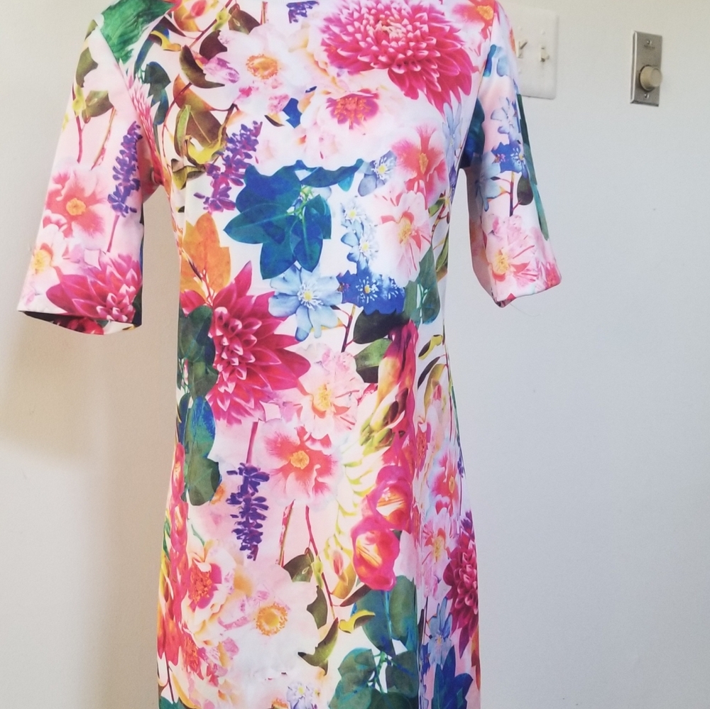 Cece floral dress size XS.